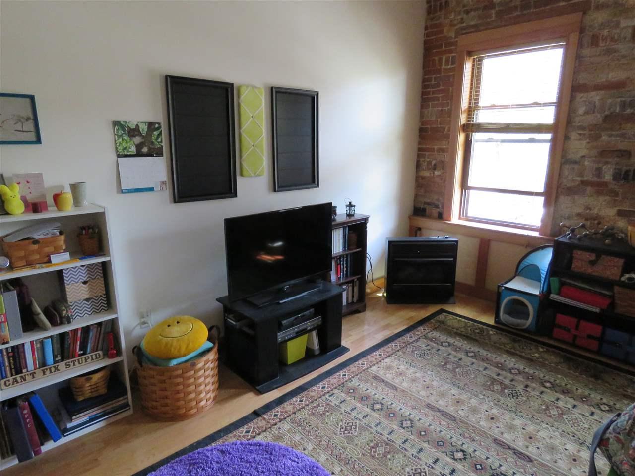 50 Jaffrey Road - Photo 1