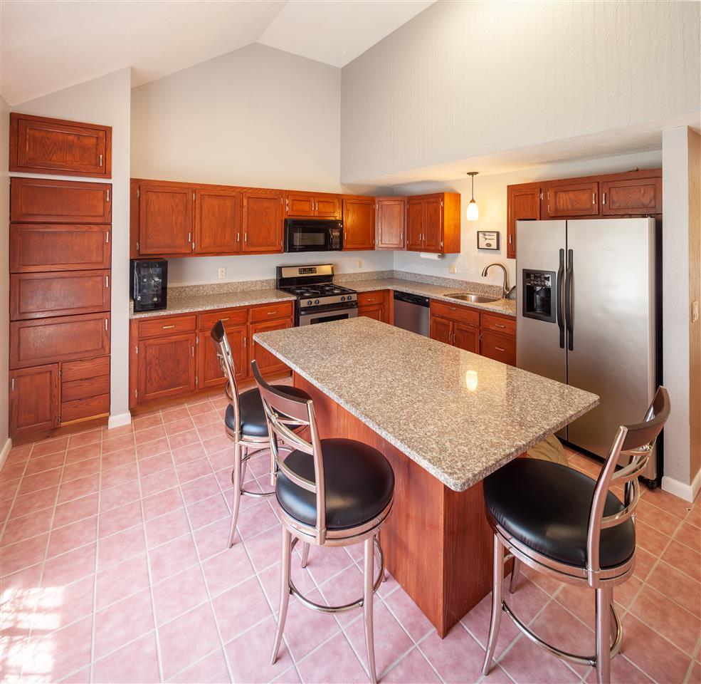 61 Ridgewood Drive - Photo 1