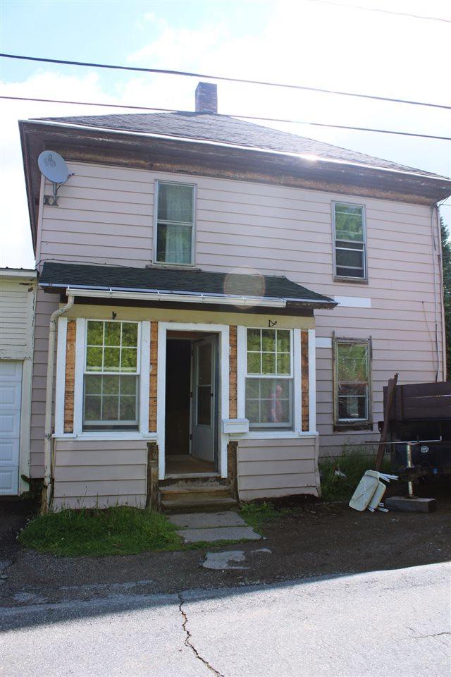41 Raymond Avenue - Photo 1