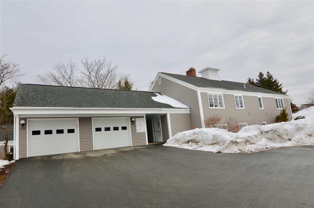 135 Hilltop Place - Photo 1