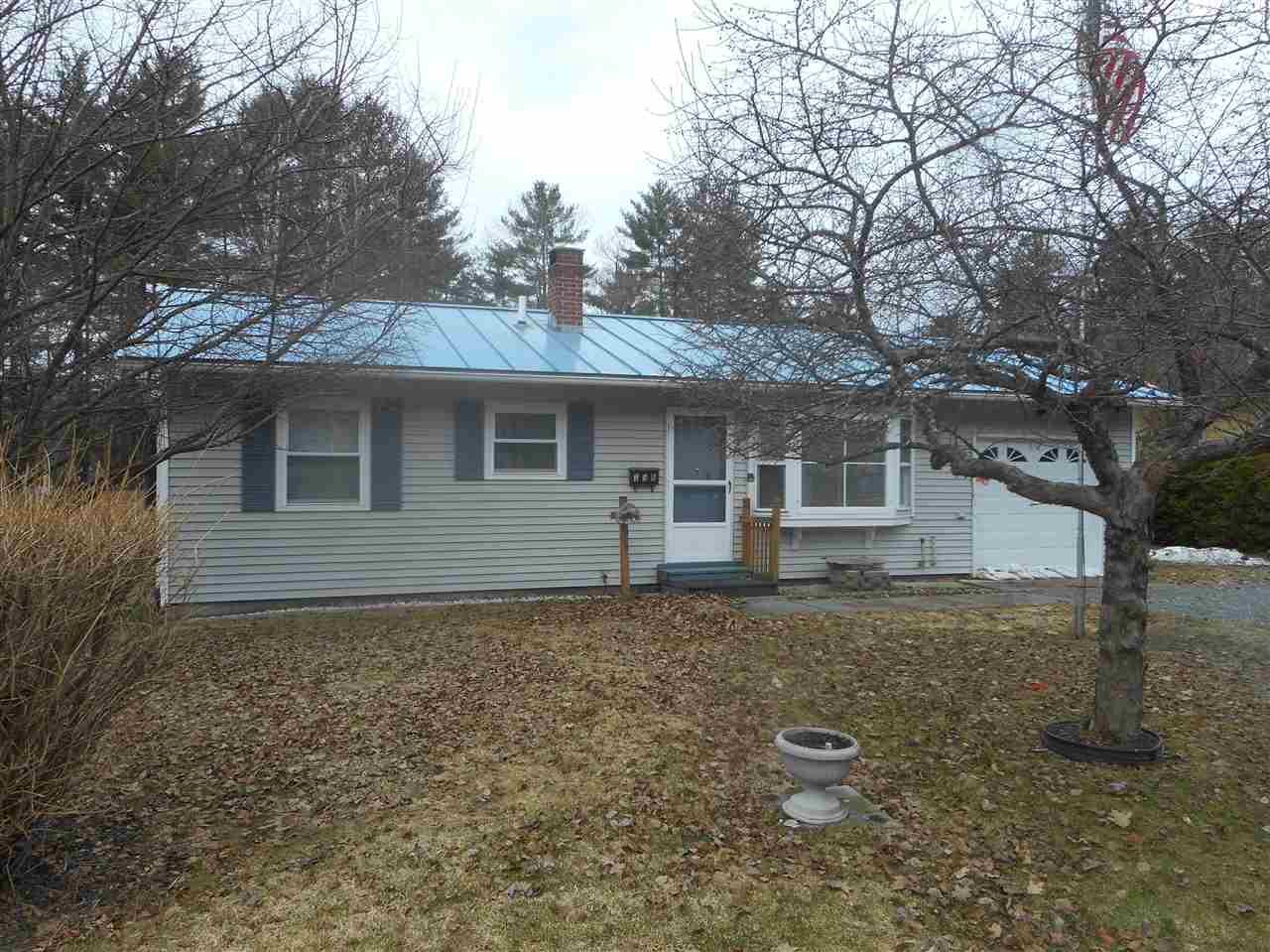 156 Sunset Drive - Photo 1