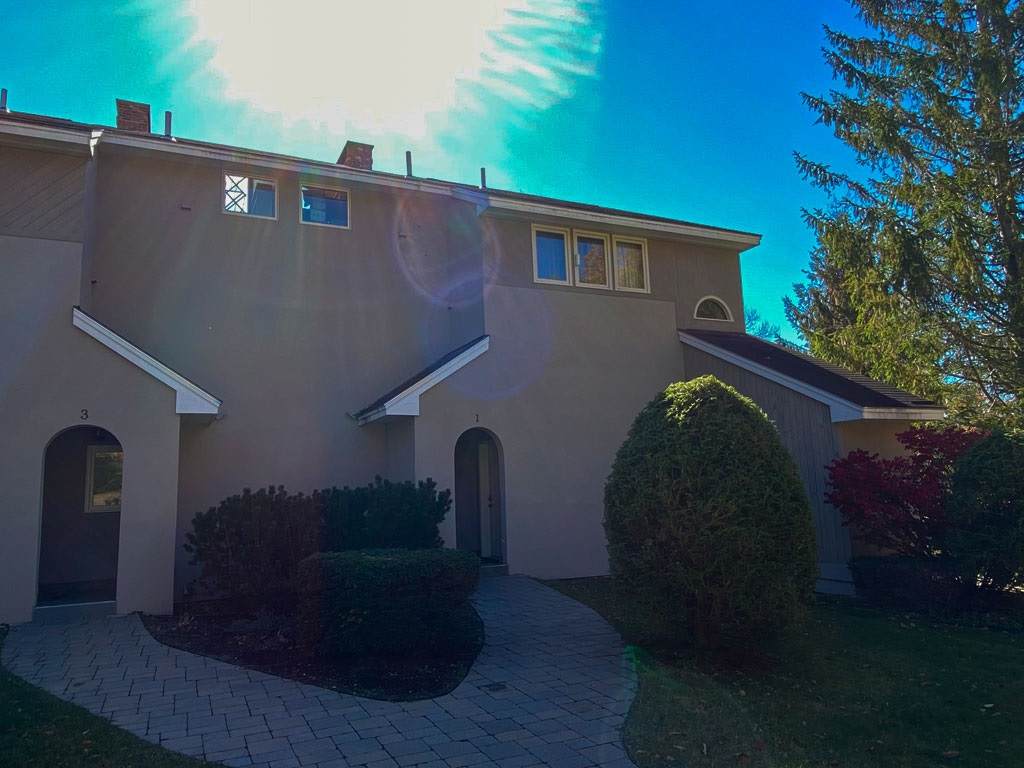 208 Northside Drive - Photo 1