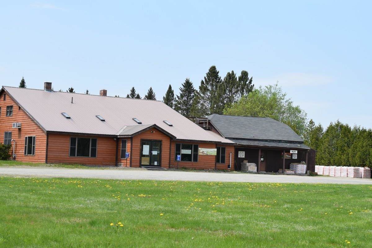 484 Main Street - Photo 1