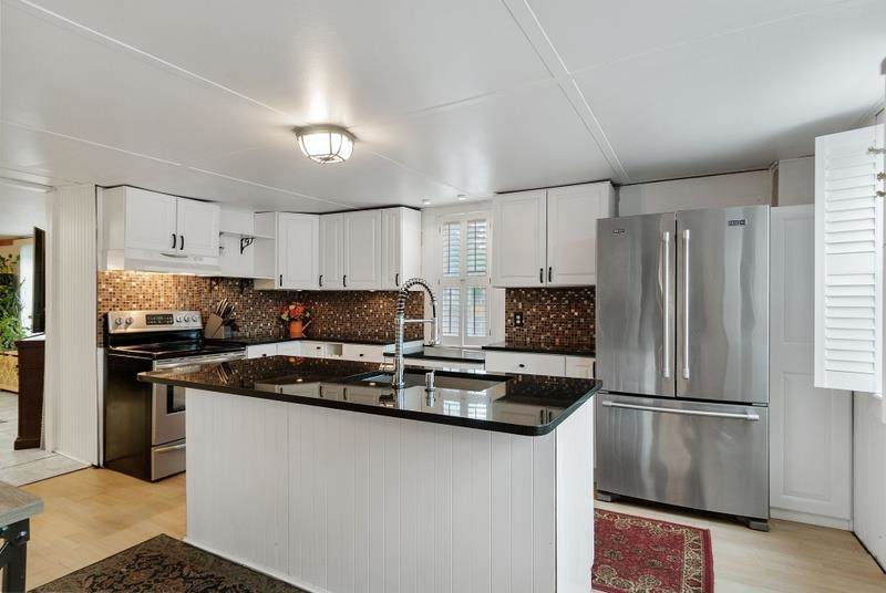 22 Lambert Court - Photo 1