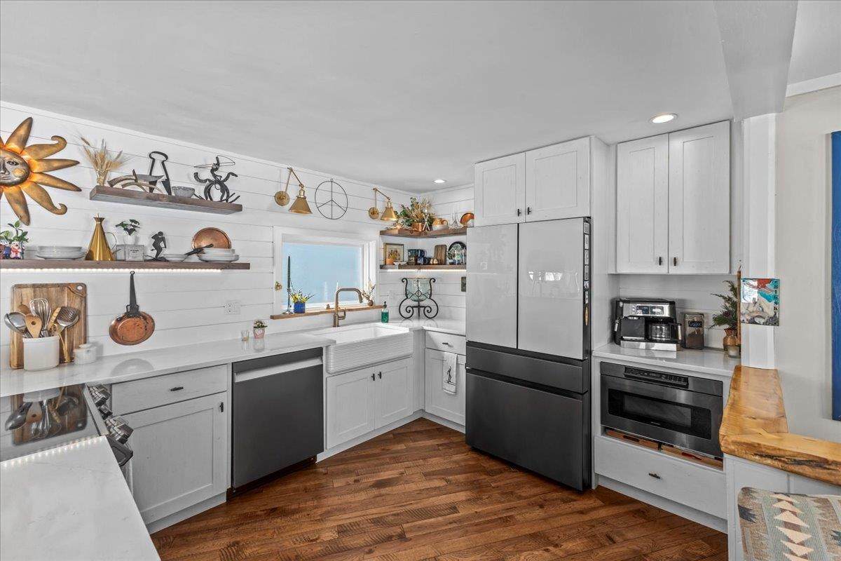 355 Summit Road - Photo 1