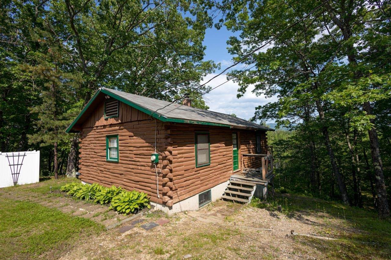555 Huckins Road - Photo 1