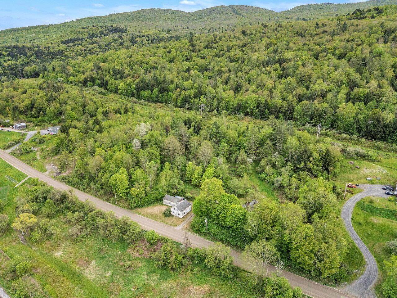 3567 River Road - Photo 1