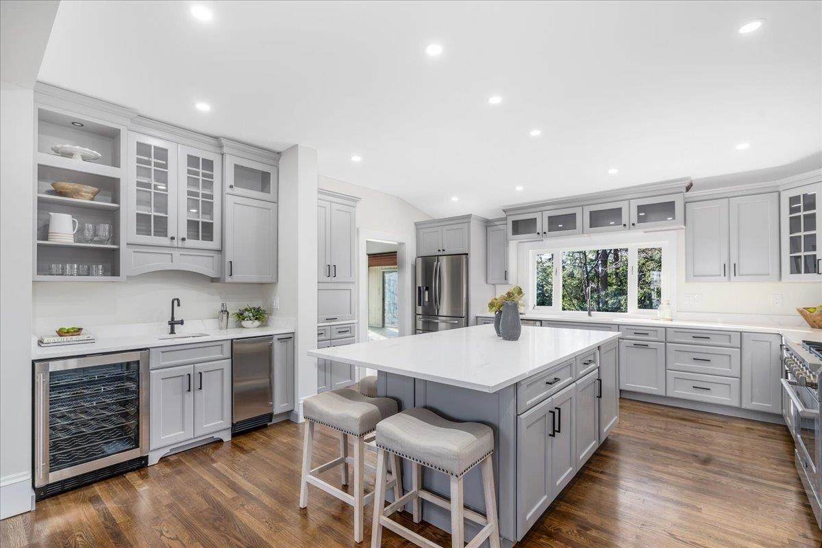 61 Manchester Street - Photo 1