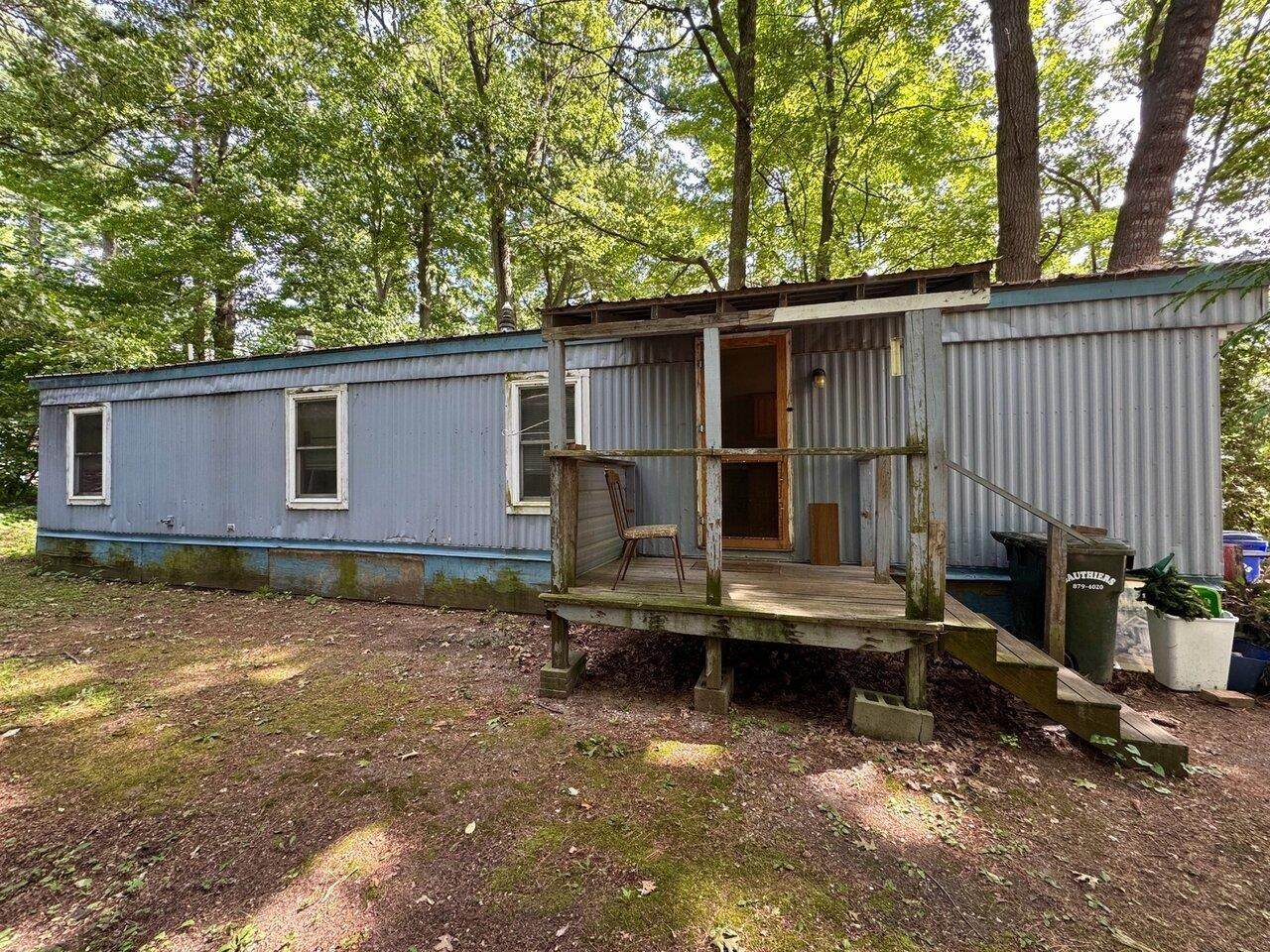 15 Hawthorne Lane - Photo 1