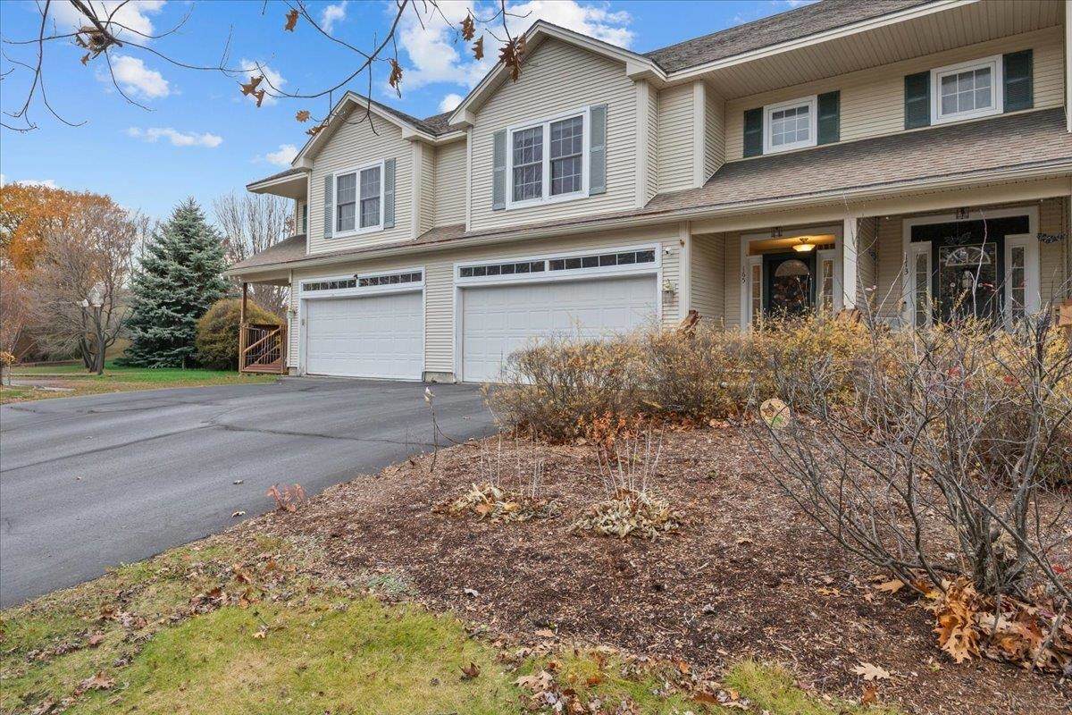 165 Fern Court - Photo 1