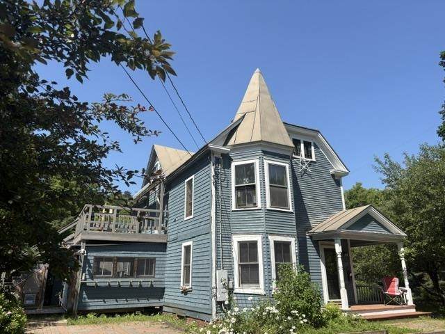 11 Maple Street - Photo 1