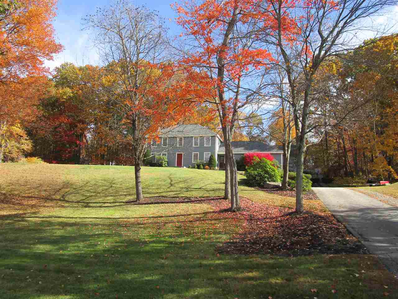 9 Queens Way - Photo 1