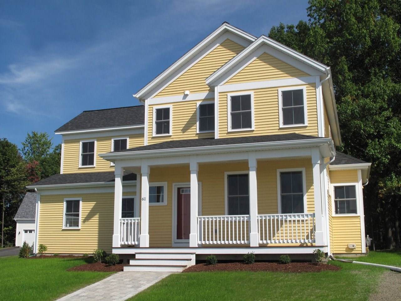 313 Midland Avenue - Photo 1