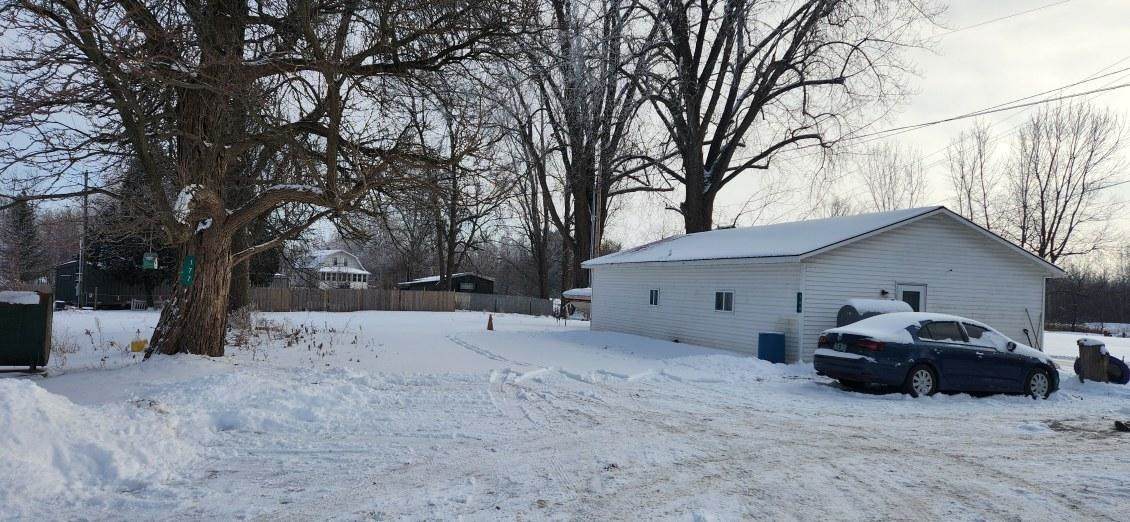 168 Sowles Street - Photo 1