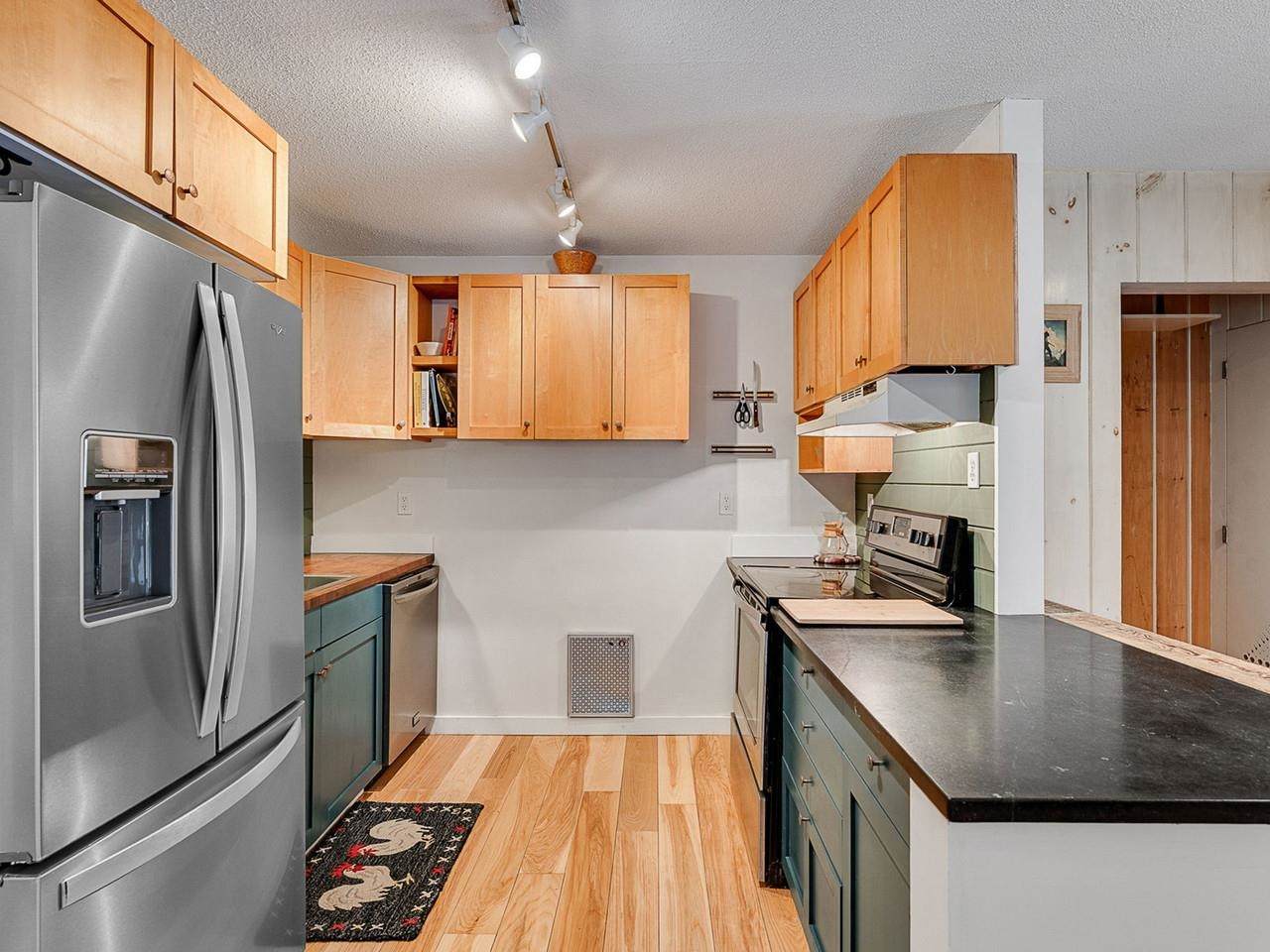 1027 Butternut Hill Road - Photo 1