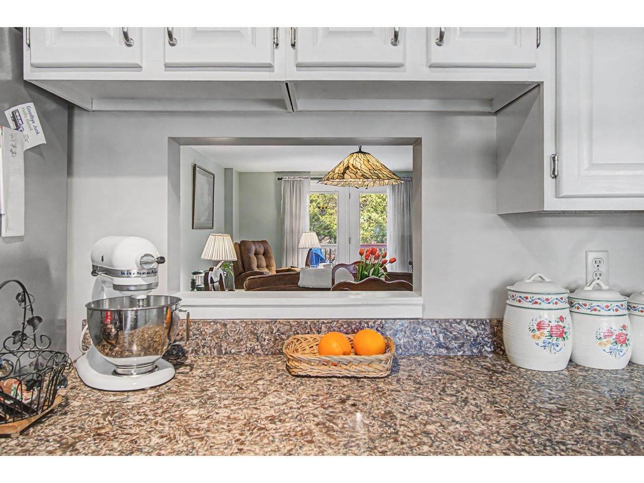 8 Arthur Court - Photo 1