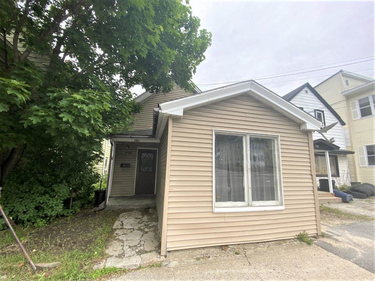 786 Third Avenue - Photo 1