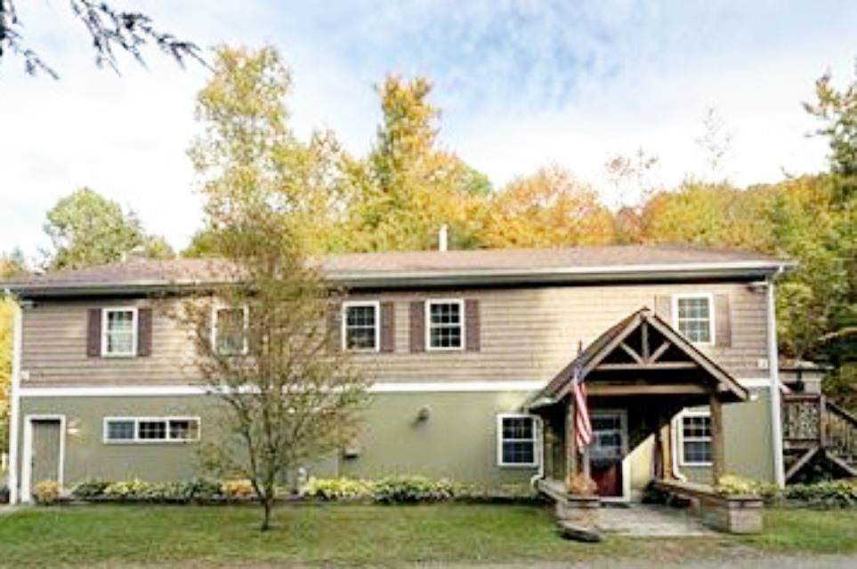 130 Robinson Road - Photo 1