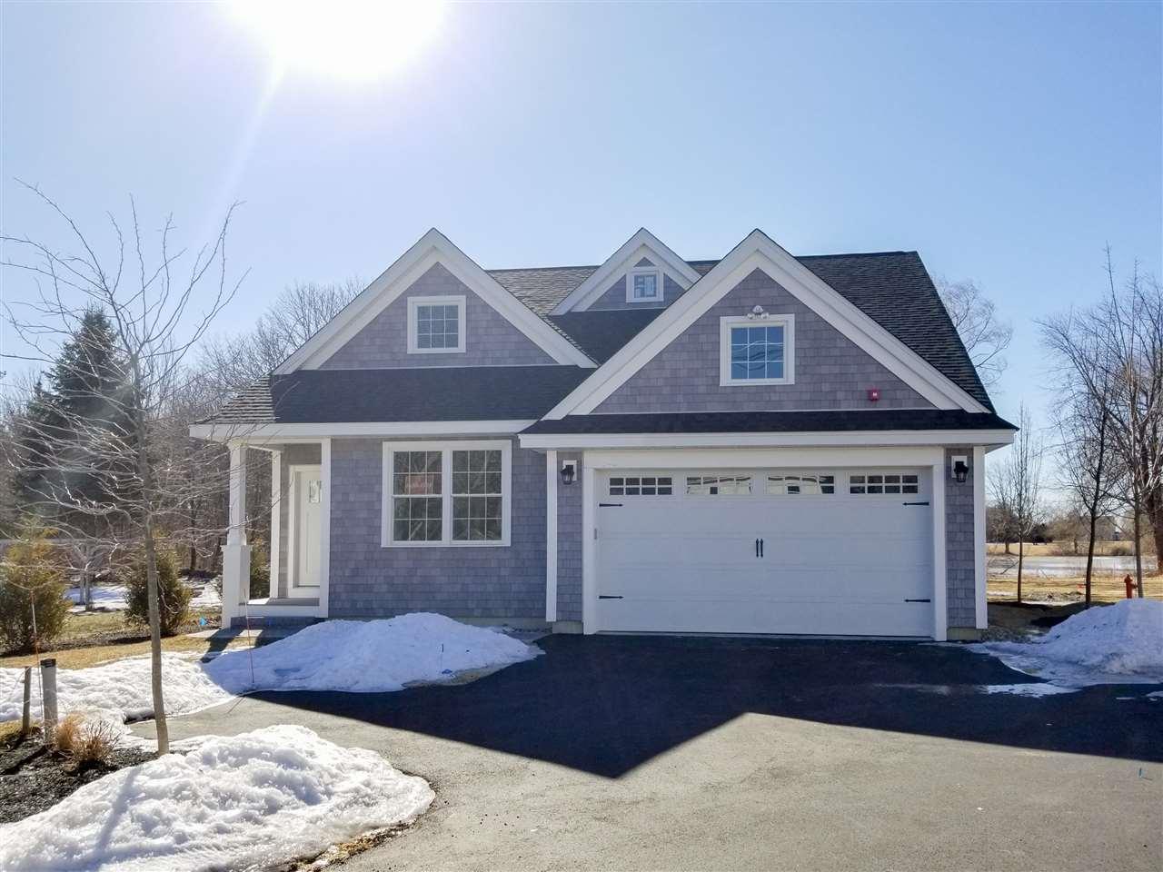 996 Maplewood Avenue - Photo 1