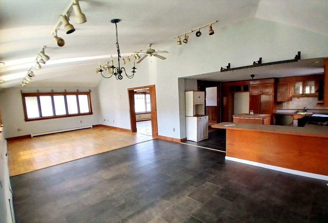 852 Pollander Road - Photo 1