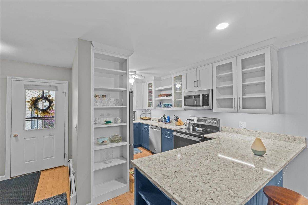 7 Cardinal Lane - Photo 1