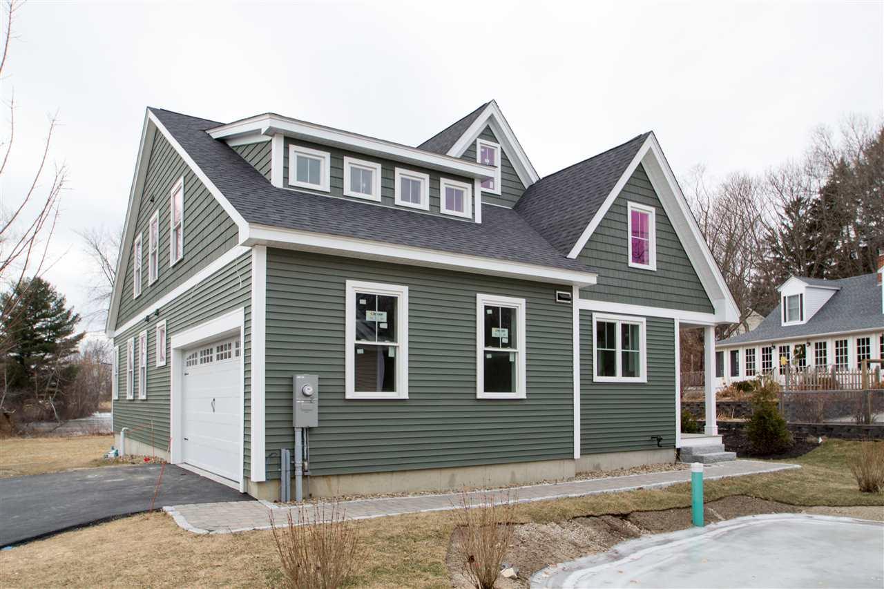 996 Maplewood Avenue - Photo 1