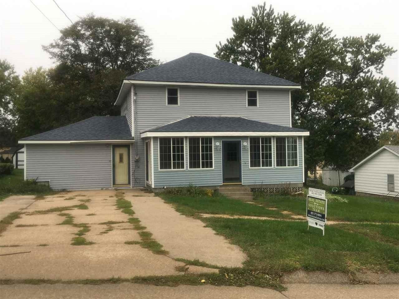 605 Ingram - Photo 1