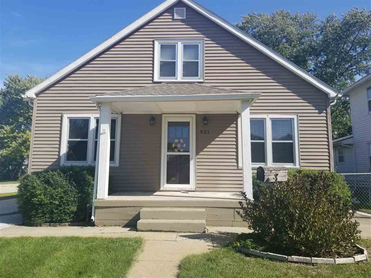 921 1st - Photo 1
