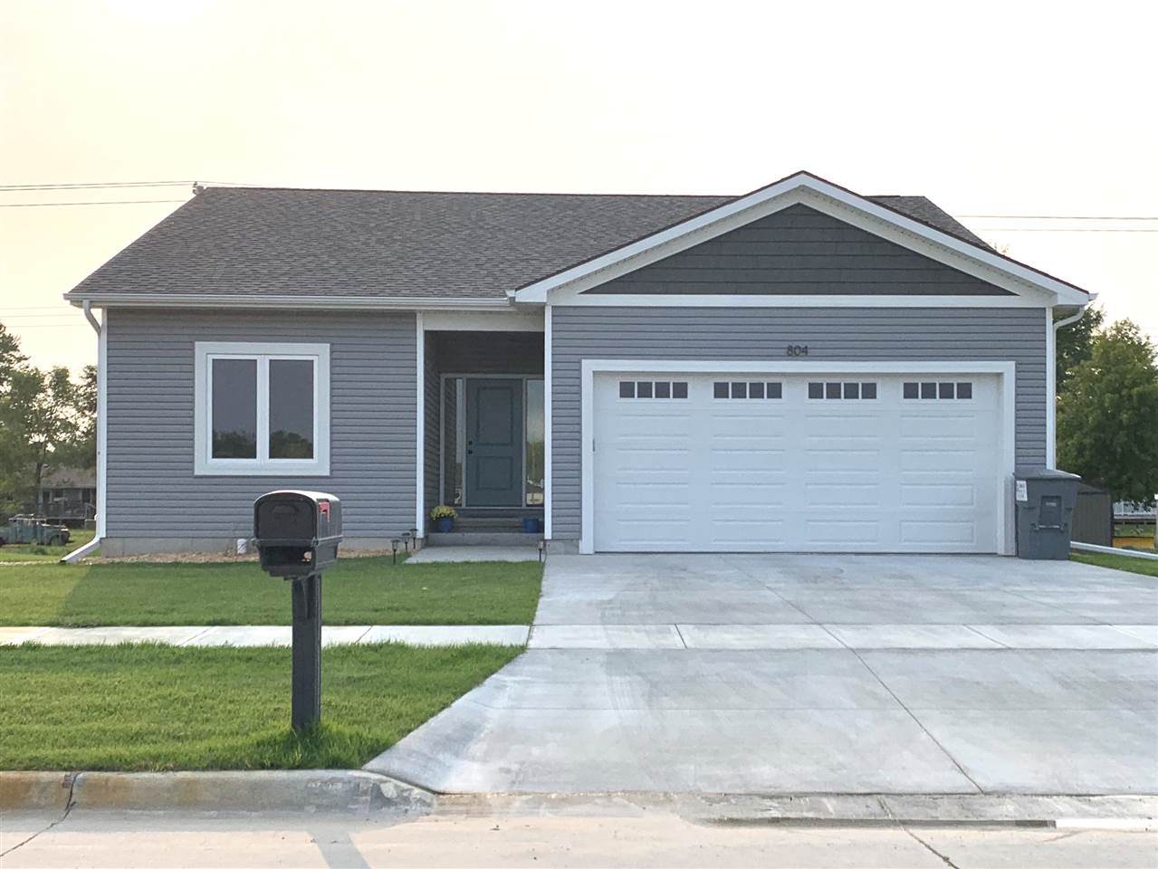 900 Ferguson Drive - Photo 1