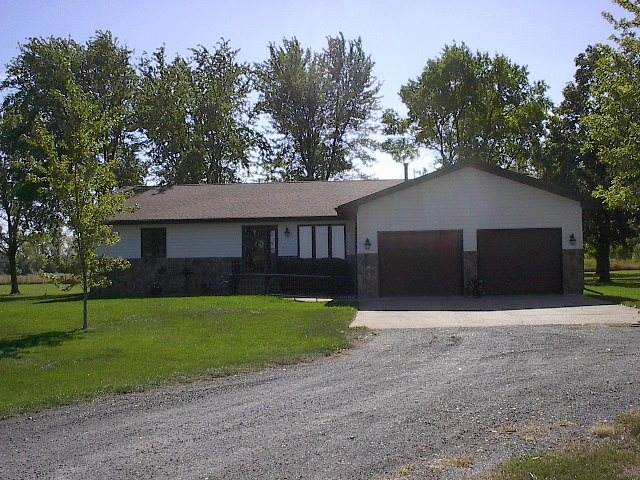 54854 853 Rd - Photo 1