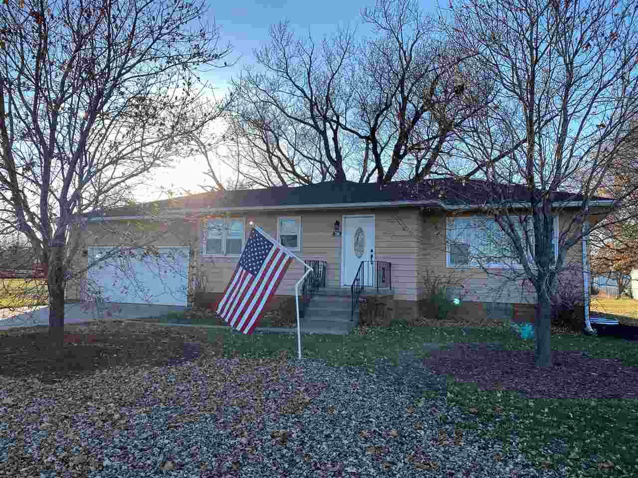 706 Channel Rd - Photo 1