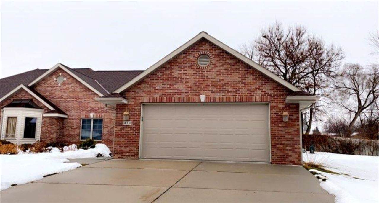 410 Skyview Circle - Photo 1