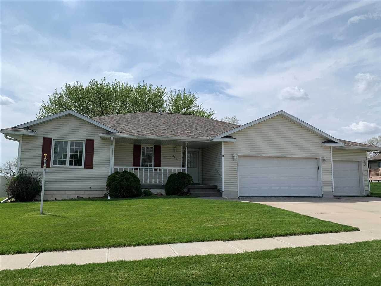903 Knolls - Photo 1