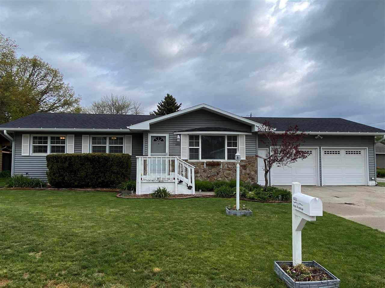 1002 Ann Avenue - Photo 1