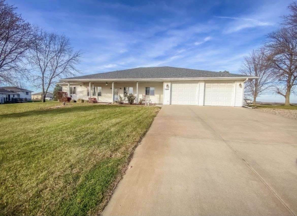 3910 87th Street - Photo 1