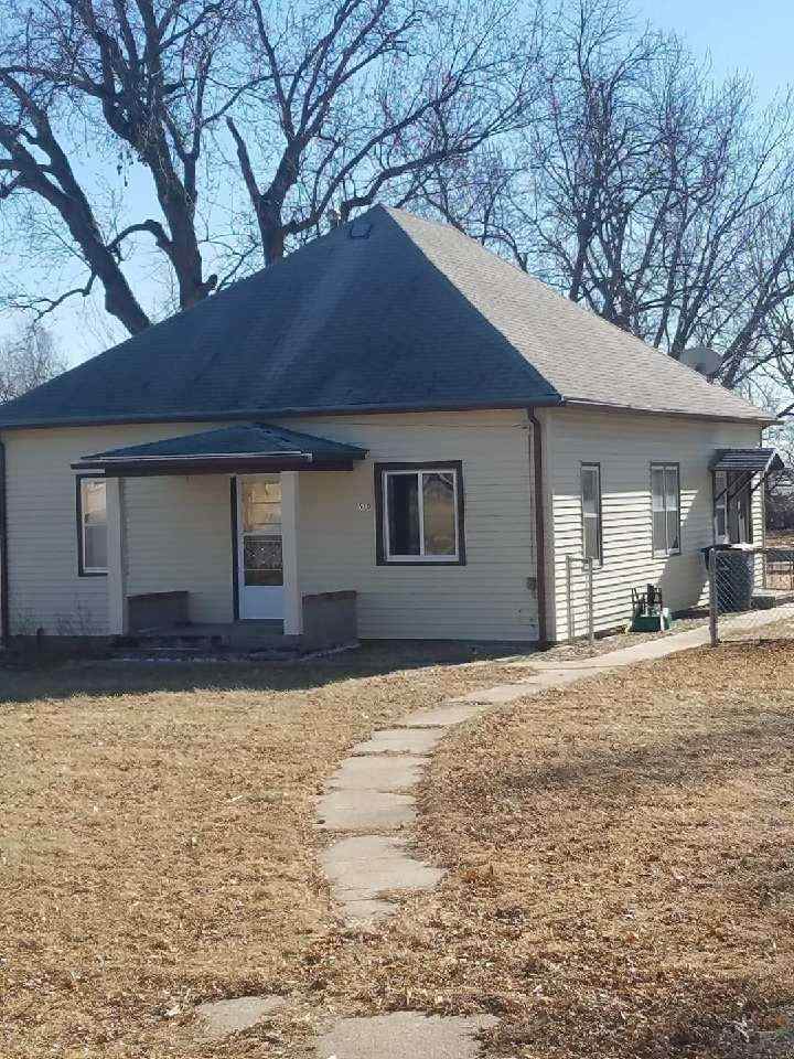 510 2nd Street - Photo 1