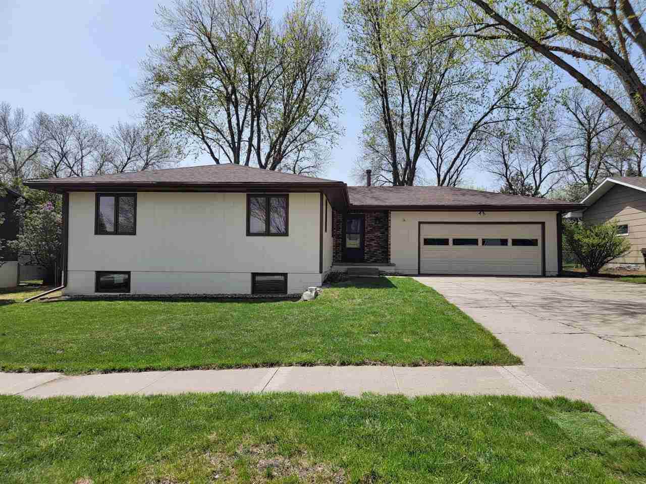 1505 Sheridan Dr. - Photo 1
