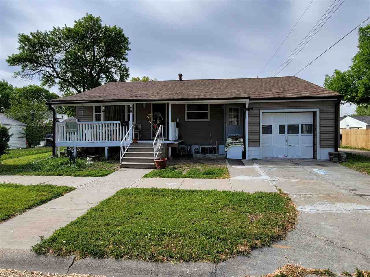 201 Bluff Avenue - Photo 1