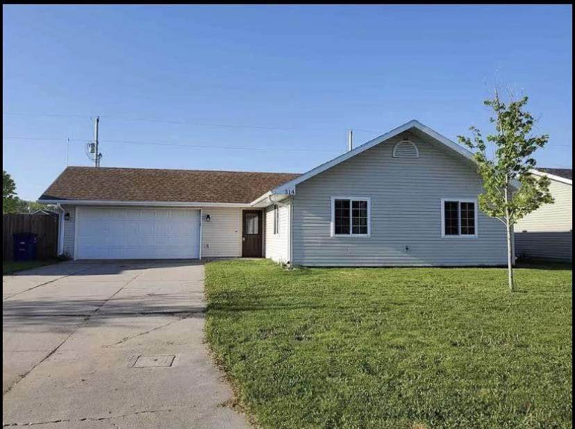 314 Forest Drive - Photo 1