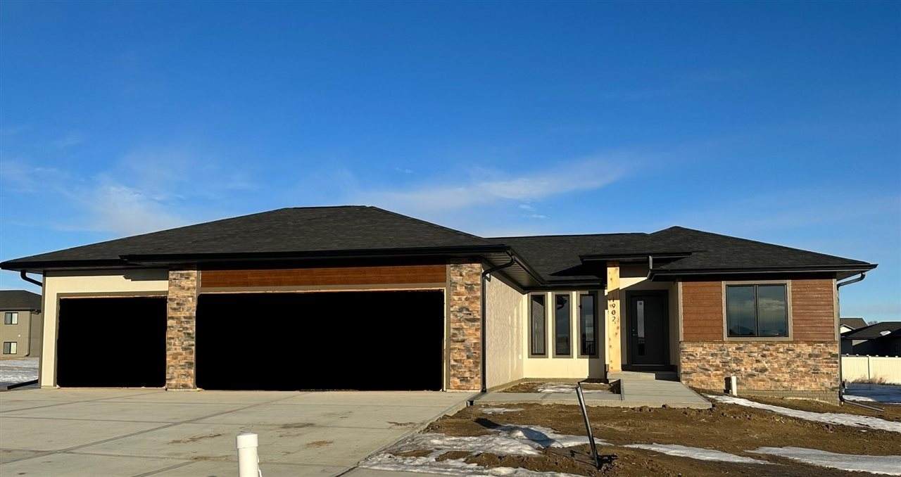 1902 Bristol Way - Photo 1