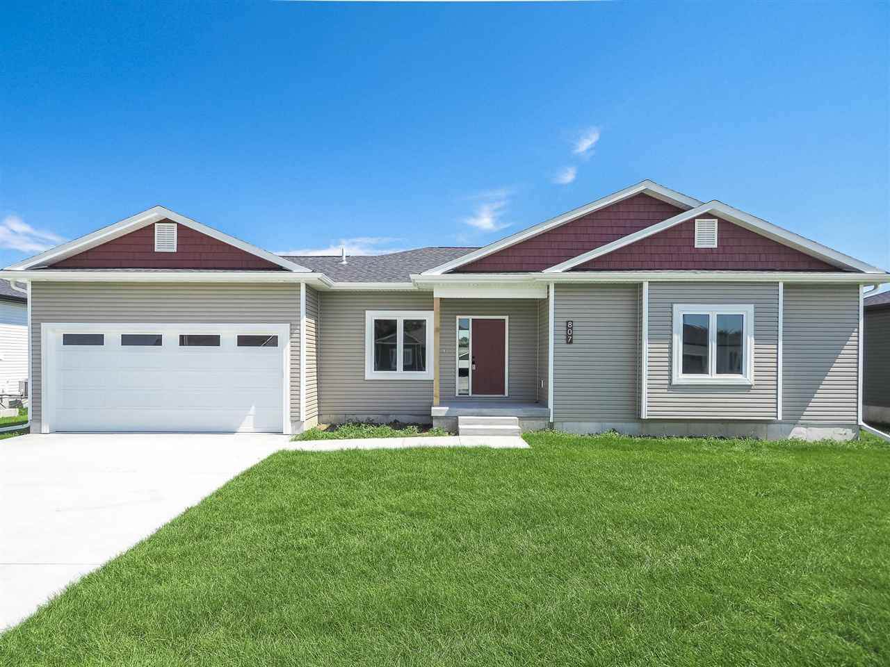 807 Ferguson Drive - Photo 1