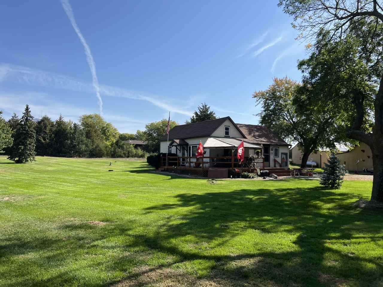 54908 Main St - Photo 1