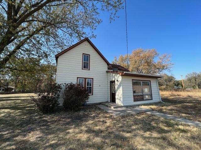 601 12th Street - Photo 1