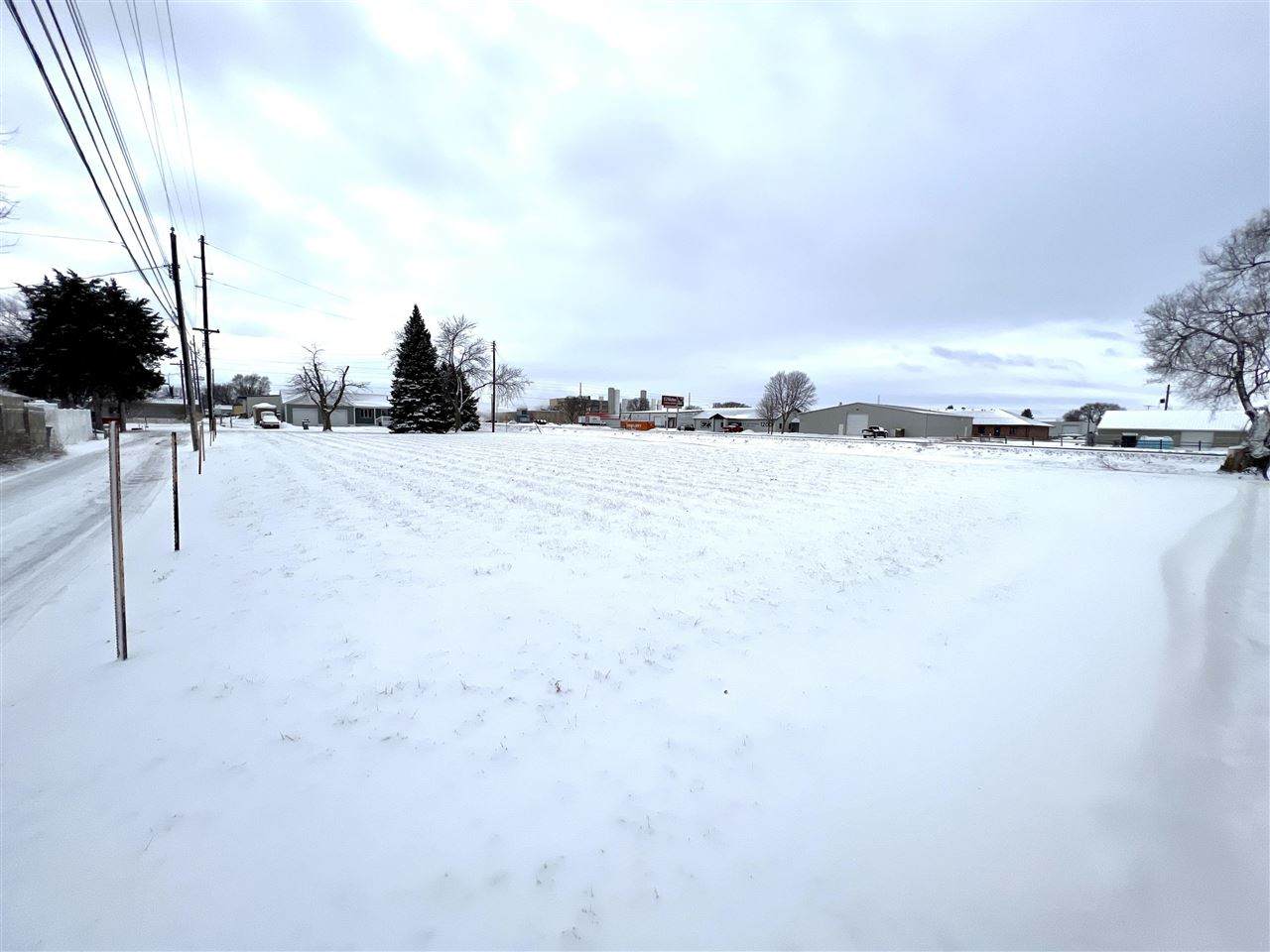 610 Indiana Ave - Photo 1
