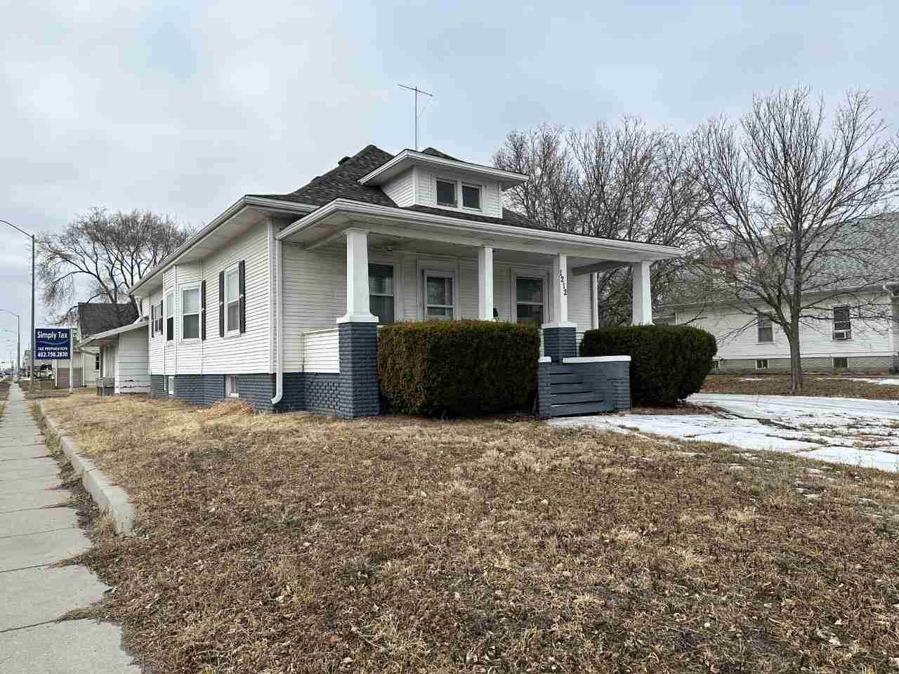1212 4th Street - Photo 1