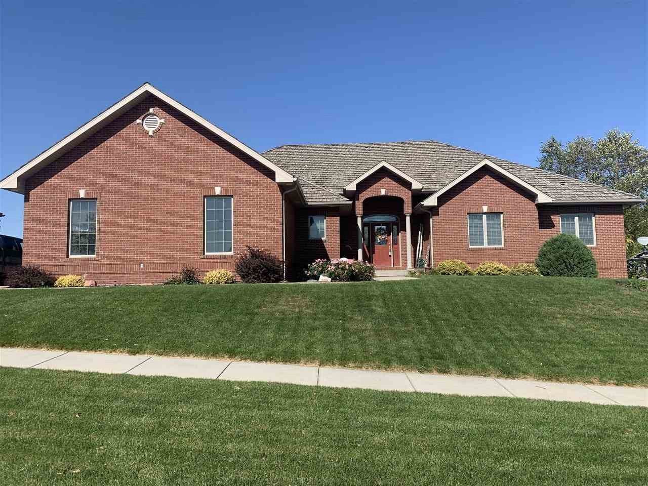 3208 Golf View Drive - Photo 1