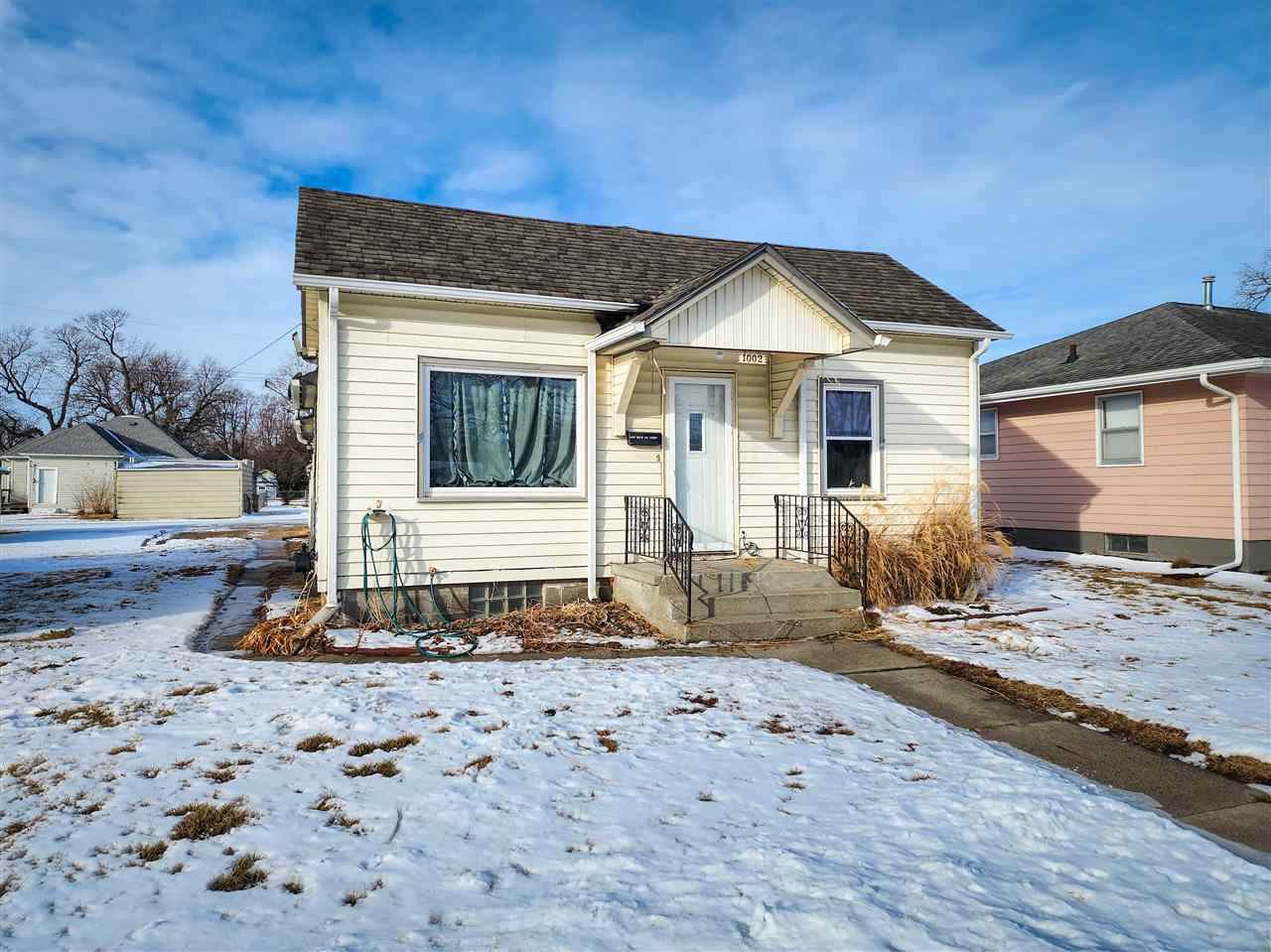 1002 1st St. - Photo 1