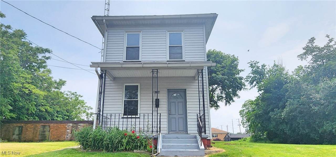 1434 2nd Street - Photo 1