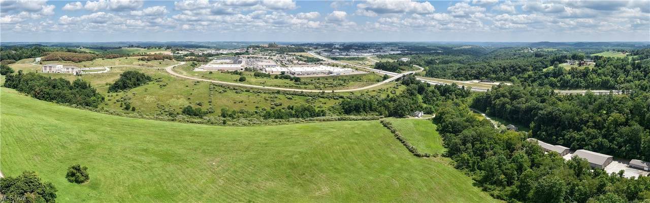  St. Clairsville - Photo 1