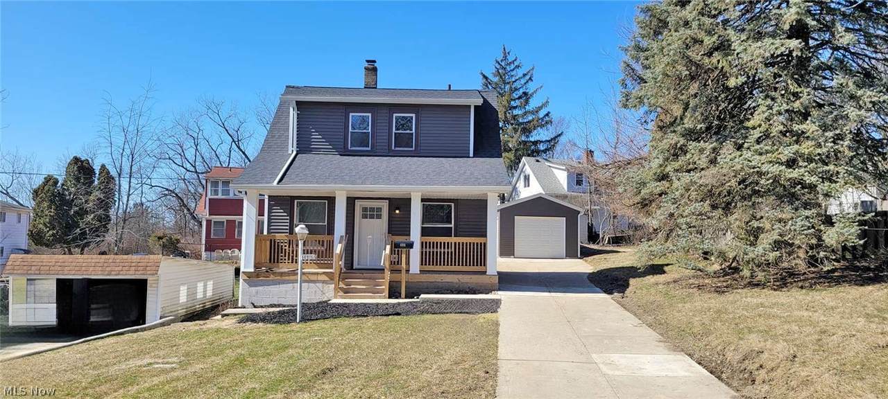 4816 135th Street - Photo 1